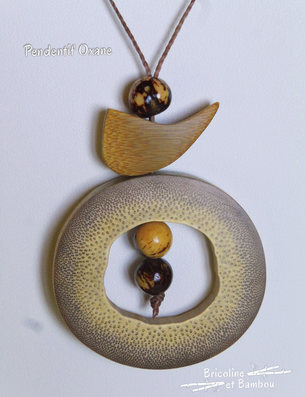 Pendentif en bambou Oxane